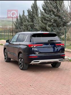 ميتسوبيشي اوتلاندر